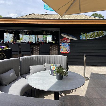 Kindvriendelijk Luxe Chalet In De Bossen Met Prive Sauna Harderwijk Esterno foto